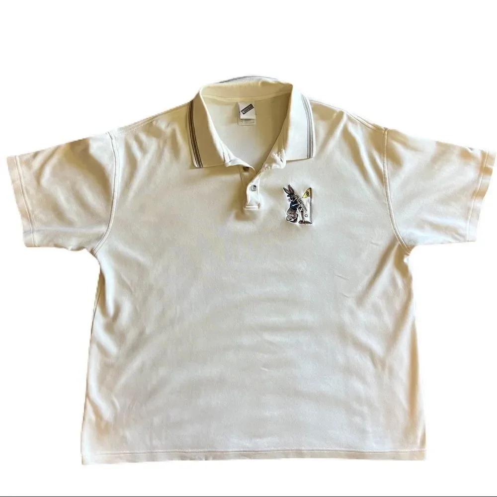 Vintage Warner Brothers Bugs Bunny Gold Shirt. Off White. Sz. L. Good Condition!